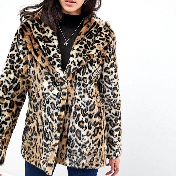 ASOS Jackets & Blazers - NWT ASOS Animal Print Faux Fur Coat Size 0